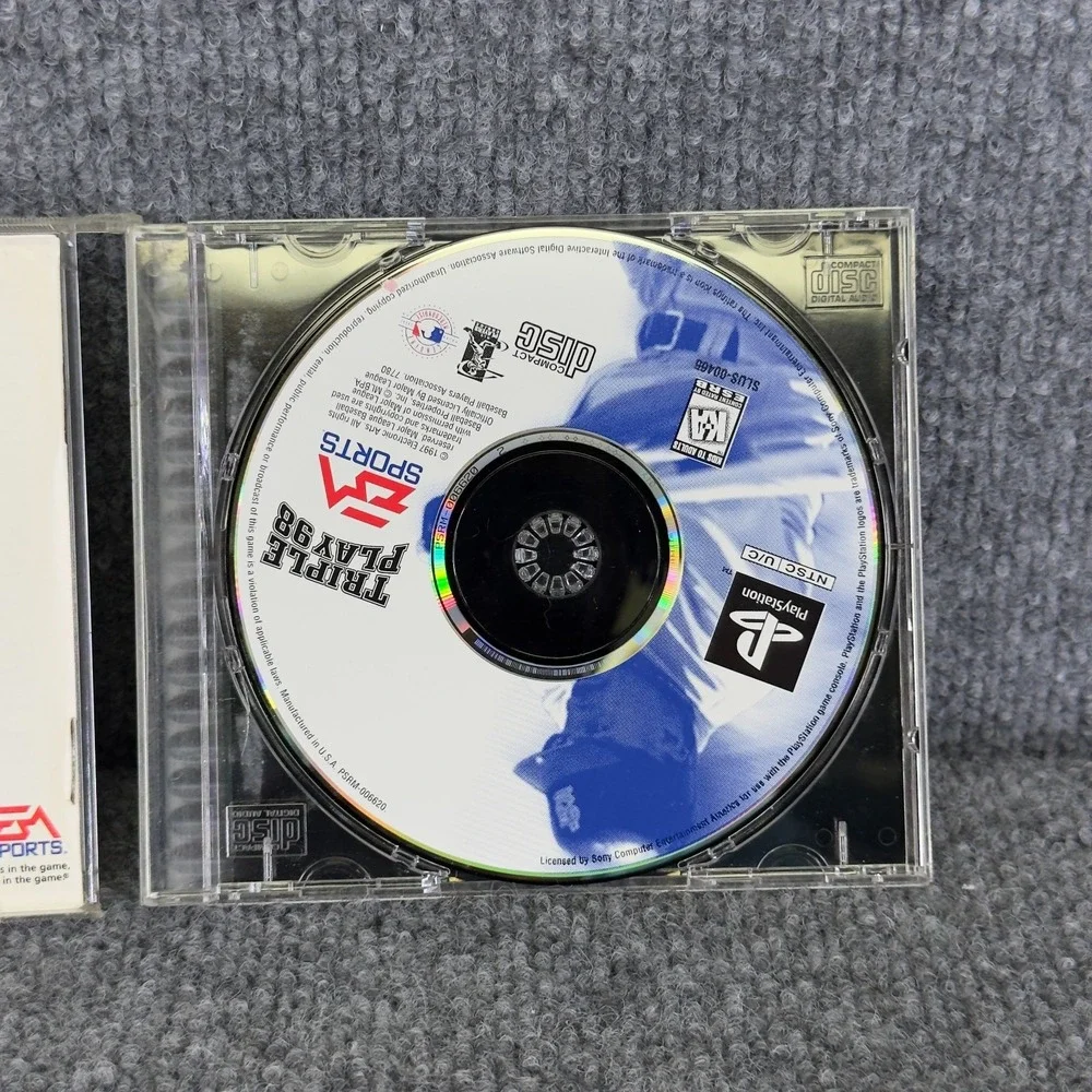 Triple Play 98 PS1 EA Sports Baseball‎ Game MLB 1997 Stats Tested Disc Only